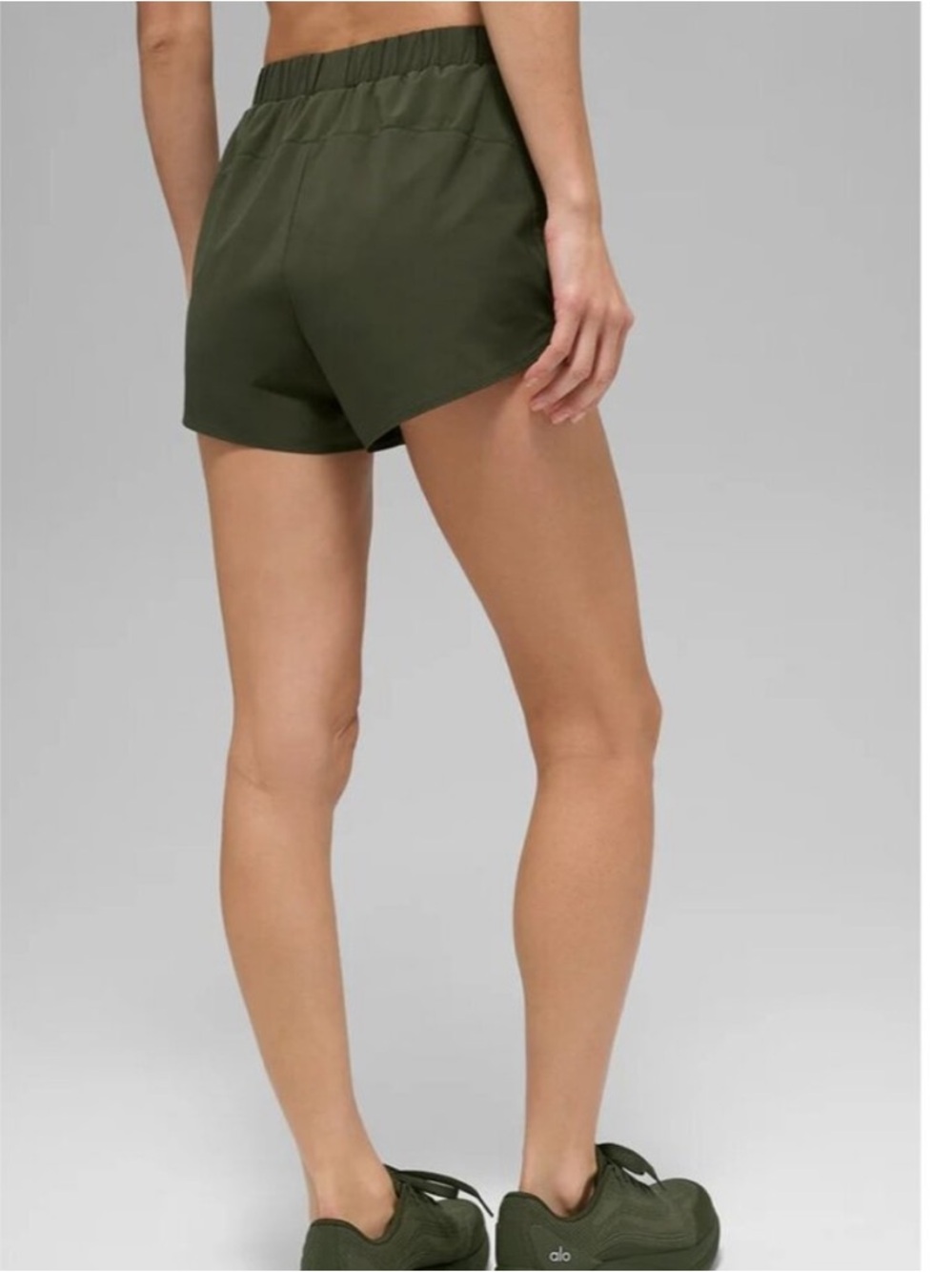 ALO Yoga Playmaker Dolphin Short - Picture 2 of 6